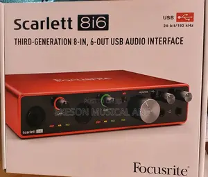Scarlett 8i6 Focusrite ( Sound Card)