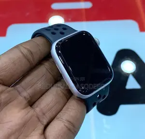 Apple Iwatch Series 5 44mm.