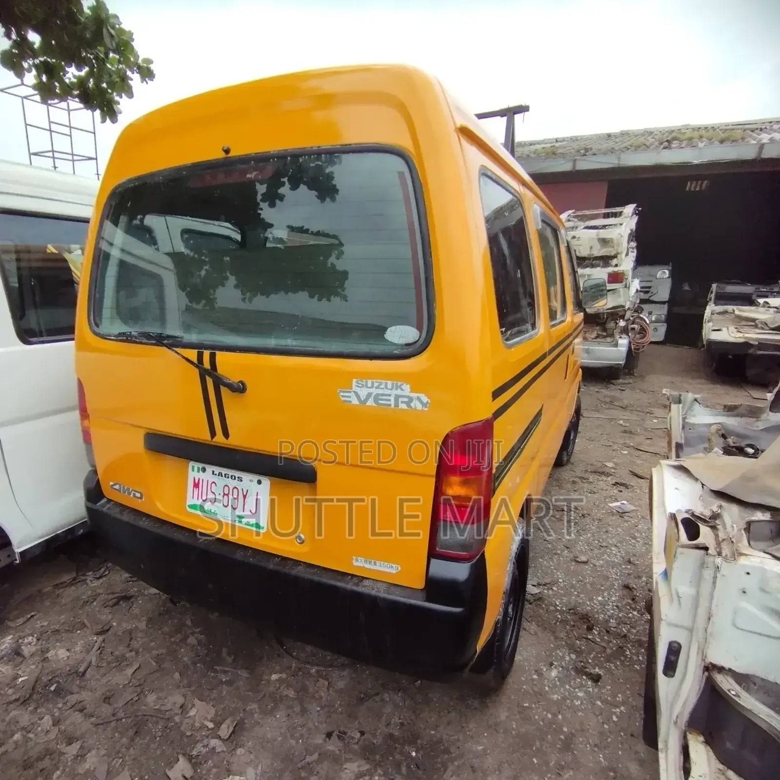 Suzuki Every 2005 Yellow