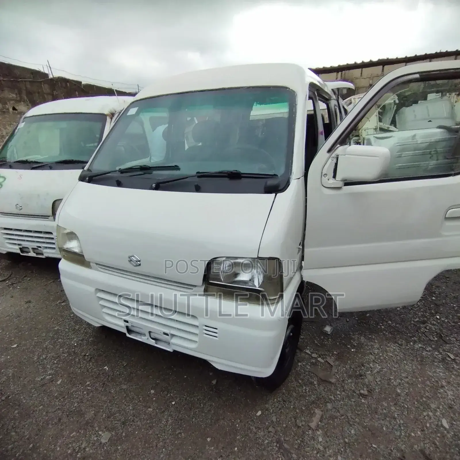 Suzuki Every 2005 White
