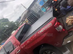 Rolling Cover Tundra