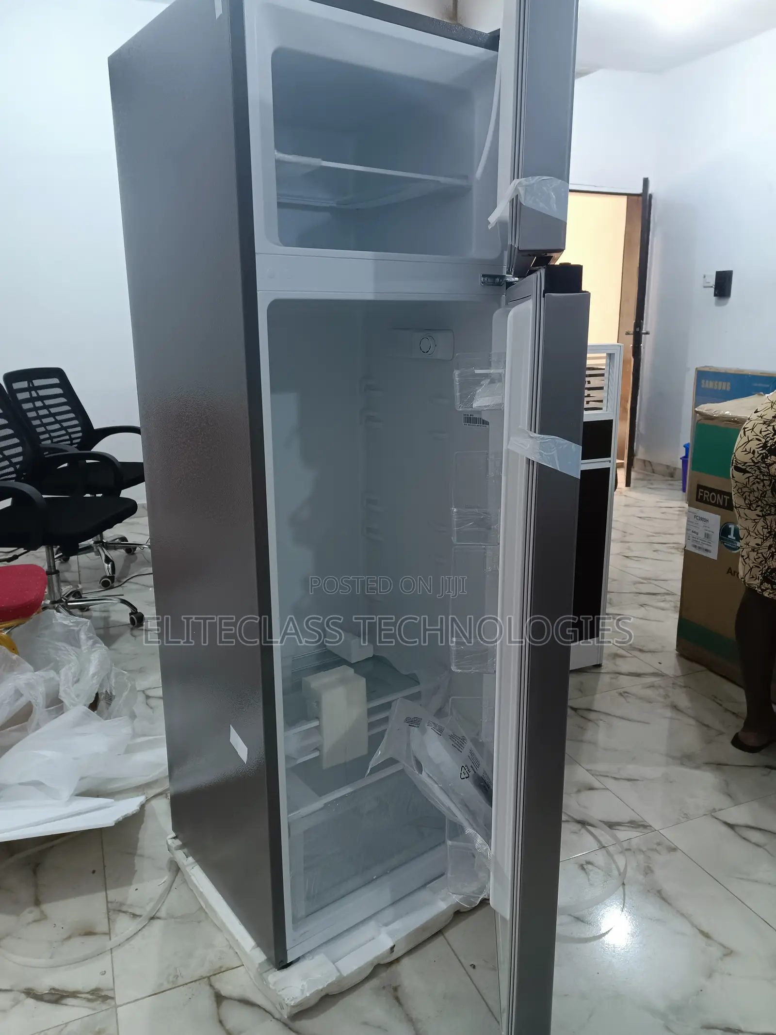 Convenient Hisense Refrigerator REF240DR