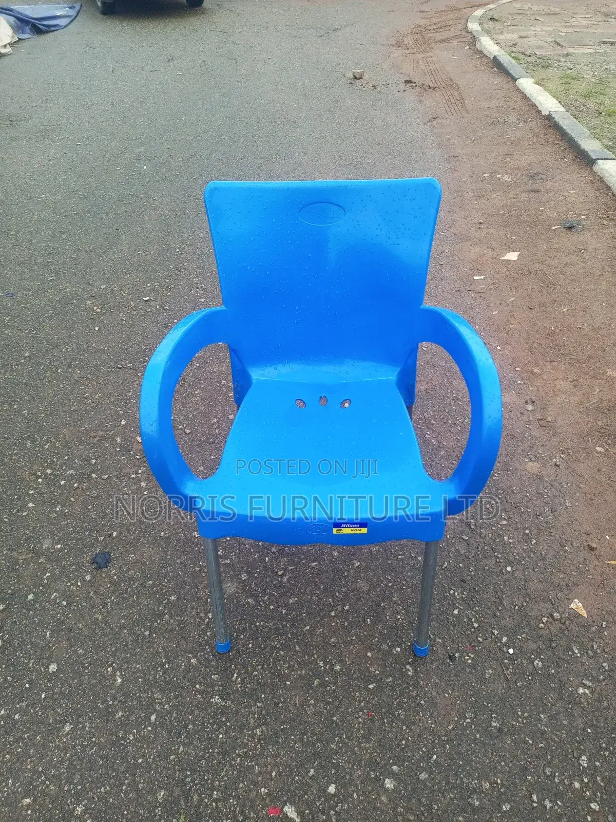 Plastic Chair With Armrest