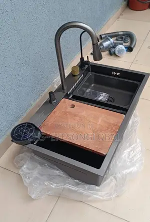 Luxury Rainfall Faucet Kitchen Sink With Pullout Mixer Tap