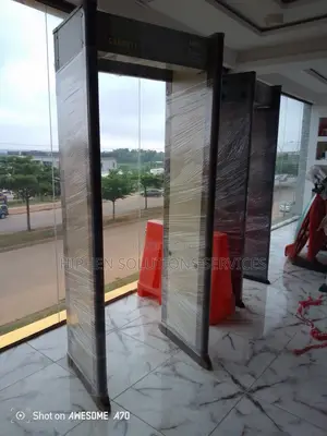 Photo - Safe Single Zone Door Frame Metal Detector