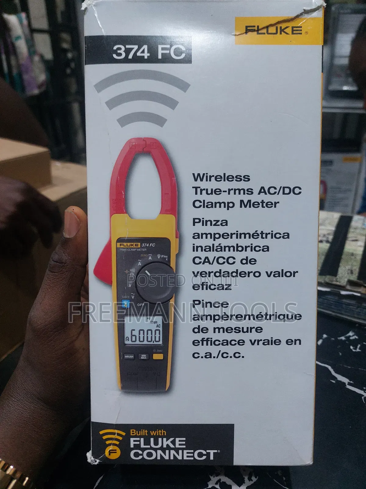 Fluke 374FC True-RMS AC-DC Clamp Meter
