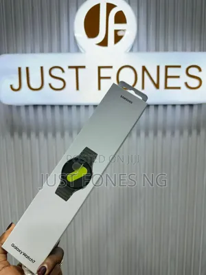 Photo - Samsung Galaxy Watch - 47MM - Green