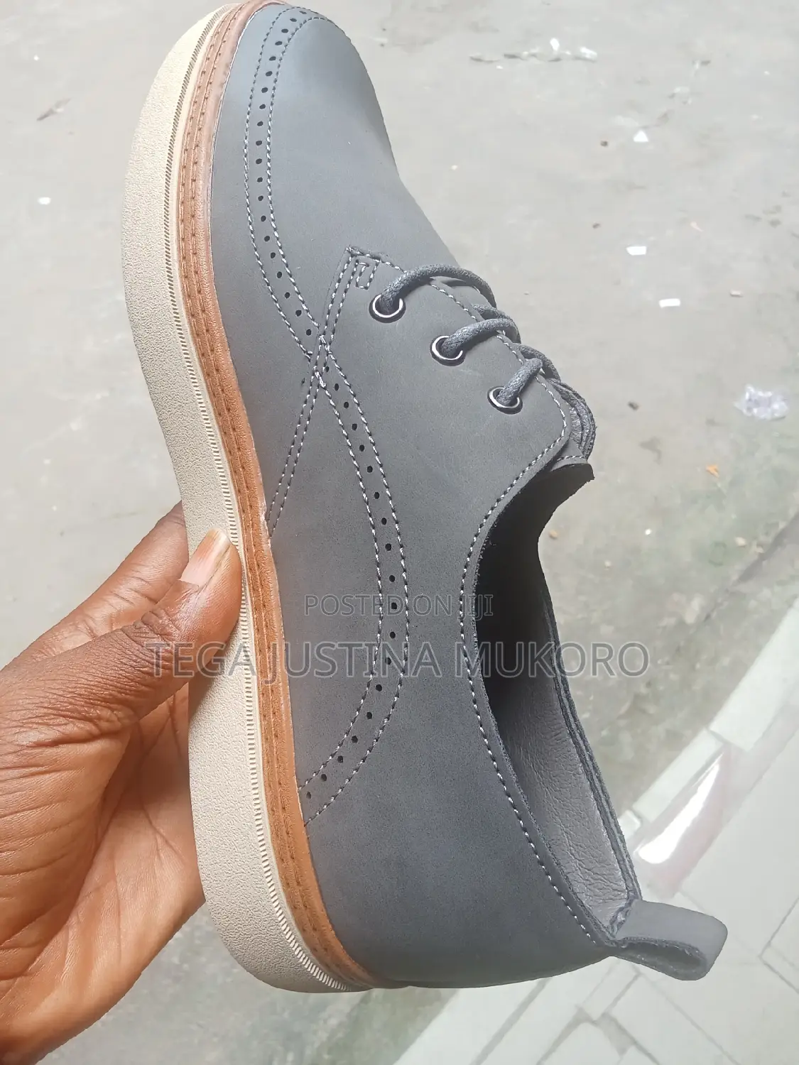 High Quality Clark Flat Shoes for Men