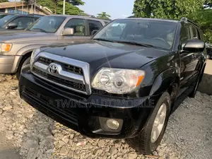 Toyota 4-Runner Limited 4x4 V6 2009 Black