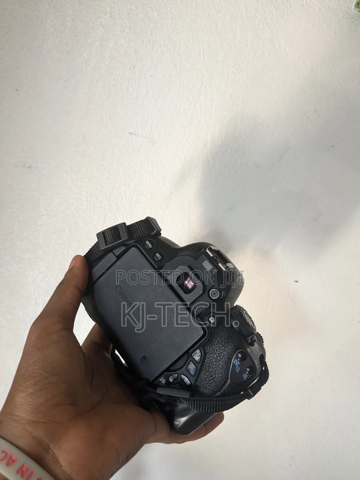 Canon Camera 700d
