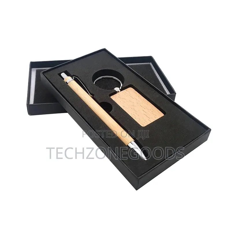 Bamboo Keyring Set