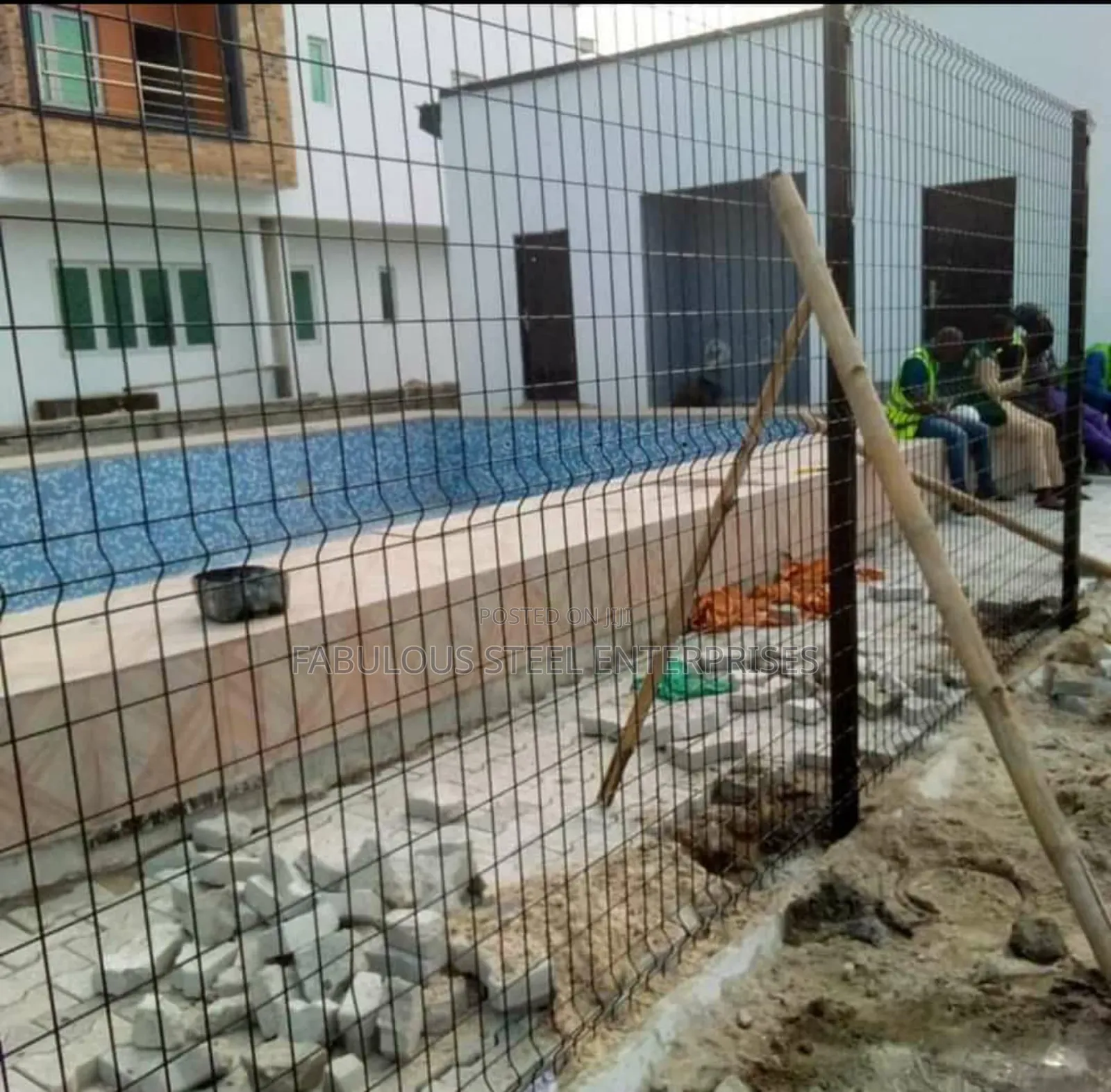 100 X 50 Wire Mesh Black
