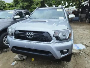 Toyota Tacoma 2014 Silver