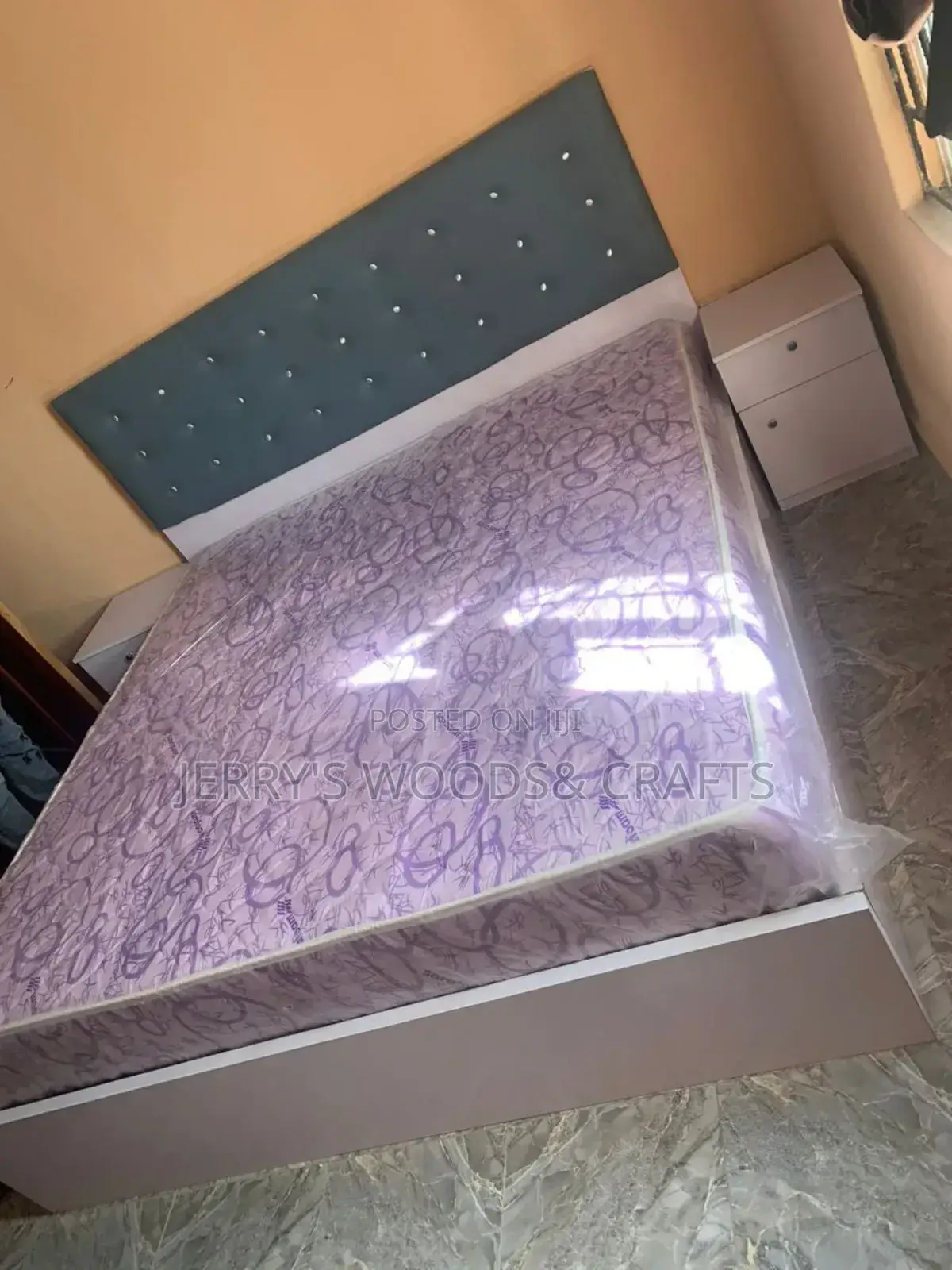 6by6 Bedframe