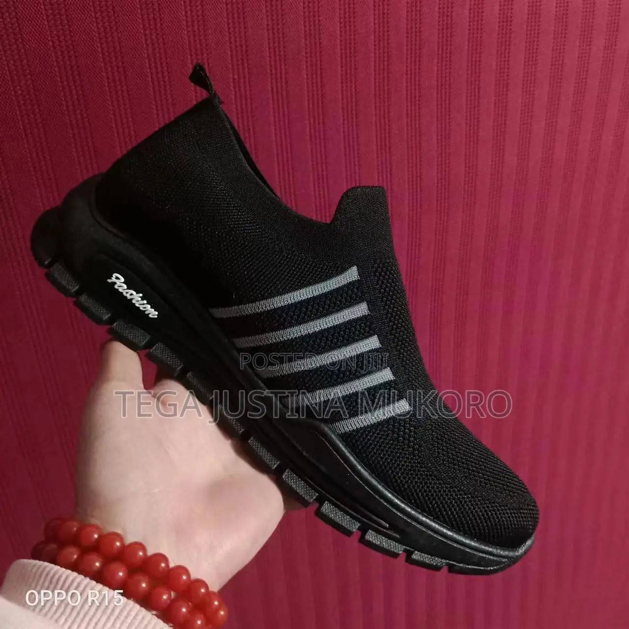 Good Quality Easy Wear Sneakers