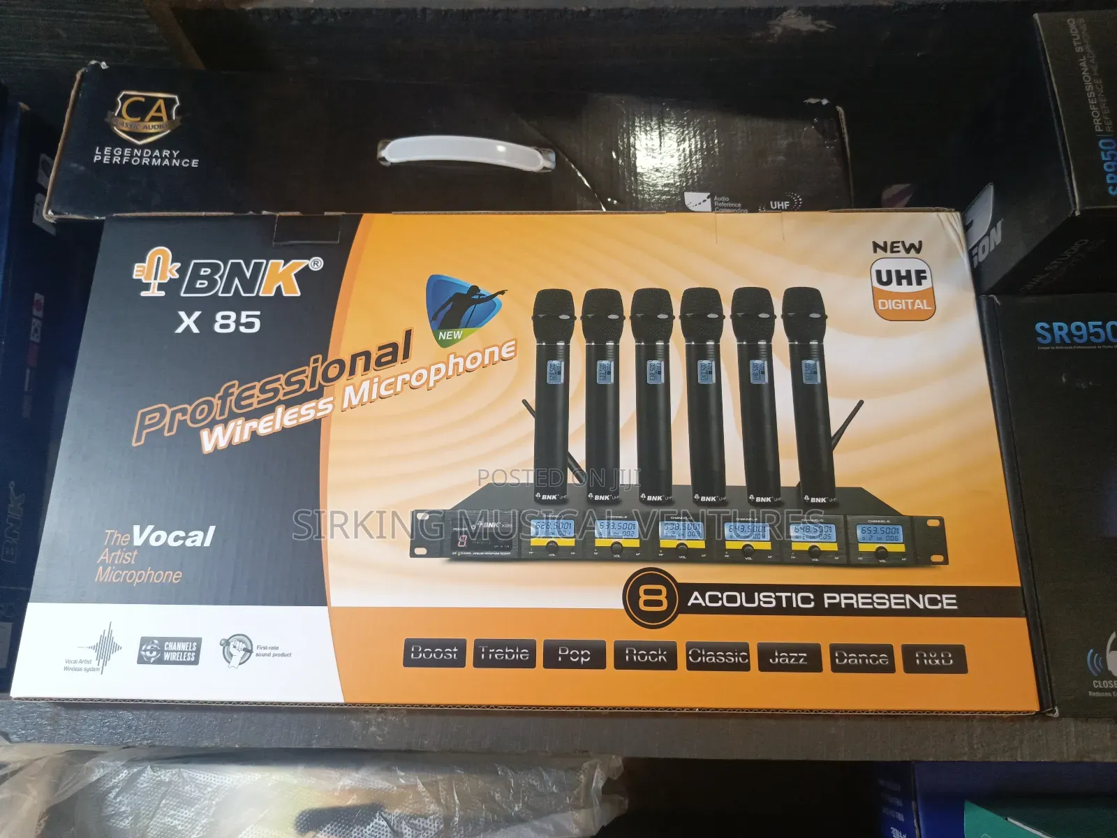 BNK 6 Handle Digital Wireless Microphone 300meter Range