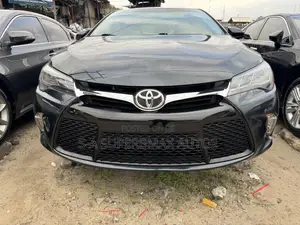 Toyota Camry 2016 Black