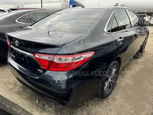 Toyota Camry 2016 Black