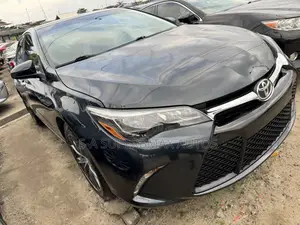 Toyota Camry 2016 Black
