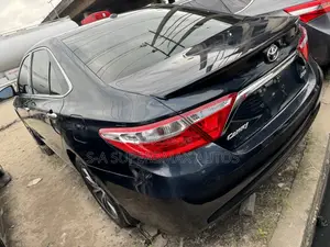 Toyota Camry 2016 Black