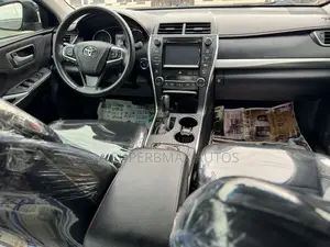 Toyota Camry 2016 Black