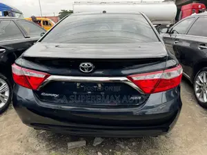 Toyota Camry 2016 Black