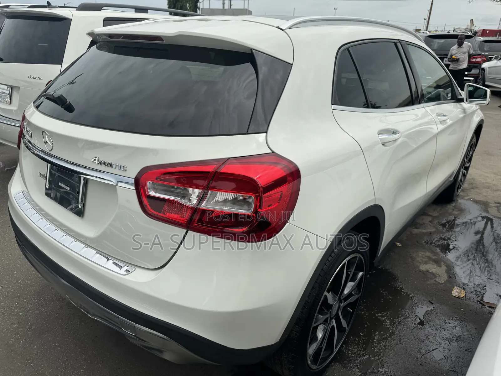 Mercedes-Benz GLA 250 2017 White