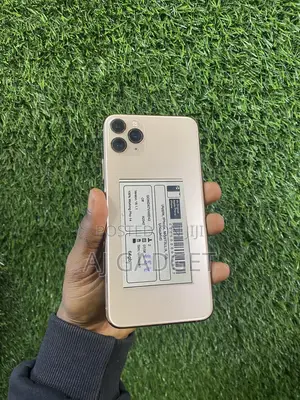 Apple iPhone 11 Pro Max 64 GB Gold