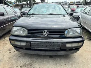 Volkswagen Golf 1.6 Variant Automatic 1999 Black