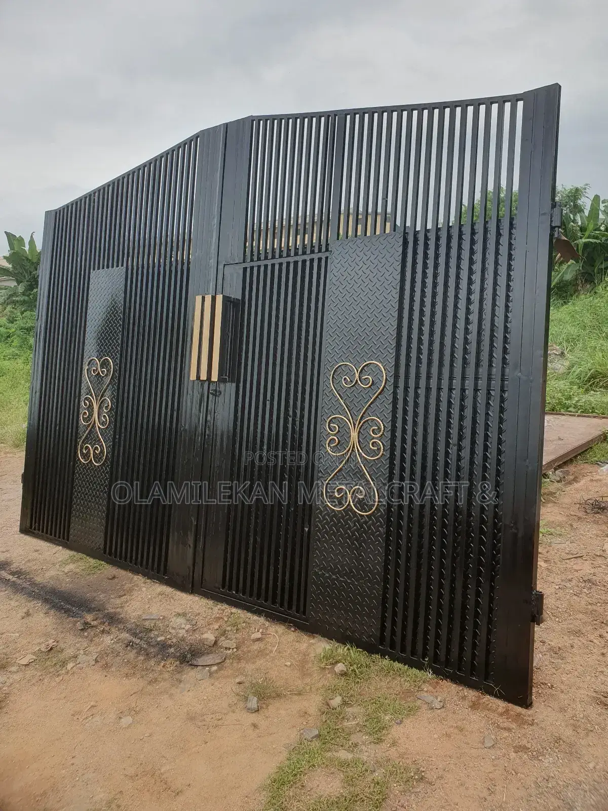 Checkers Design Gate
