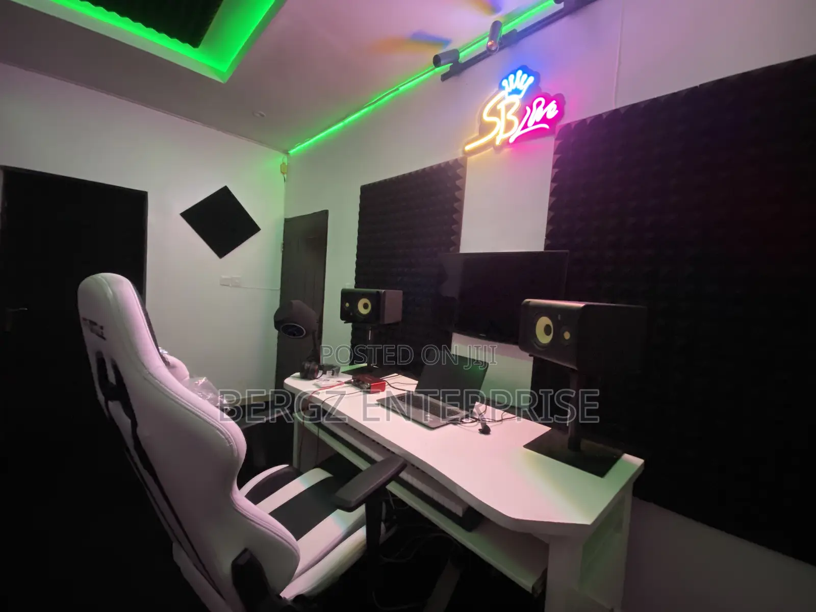 Home Studio Complete Installation With Interior Decor