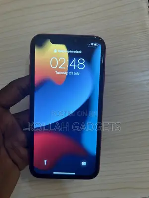 Apple iPhone 11 64 GB Red