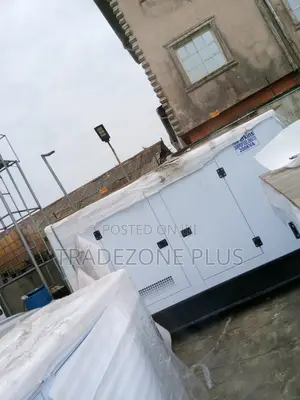 Powerful 200kva DIESEL Generator 415V Perkins