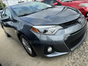 Toyota Corolla 2015 Gray