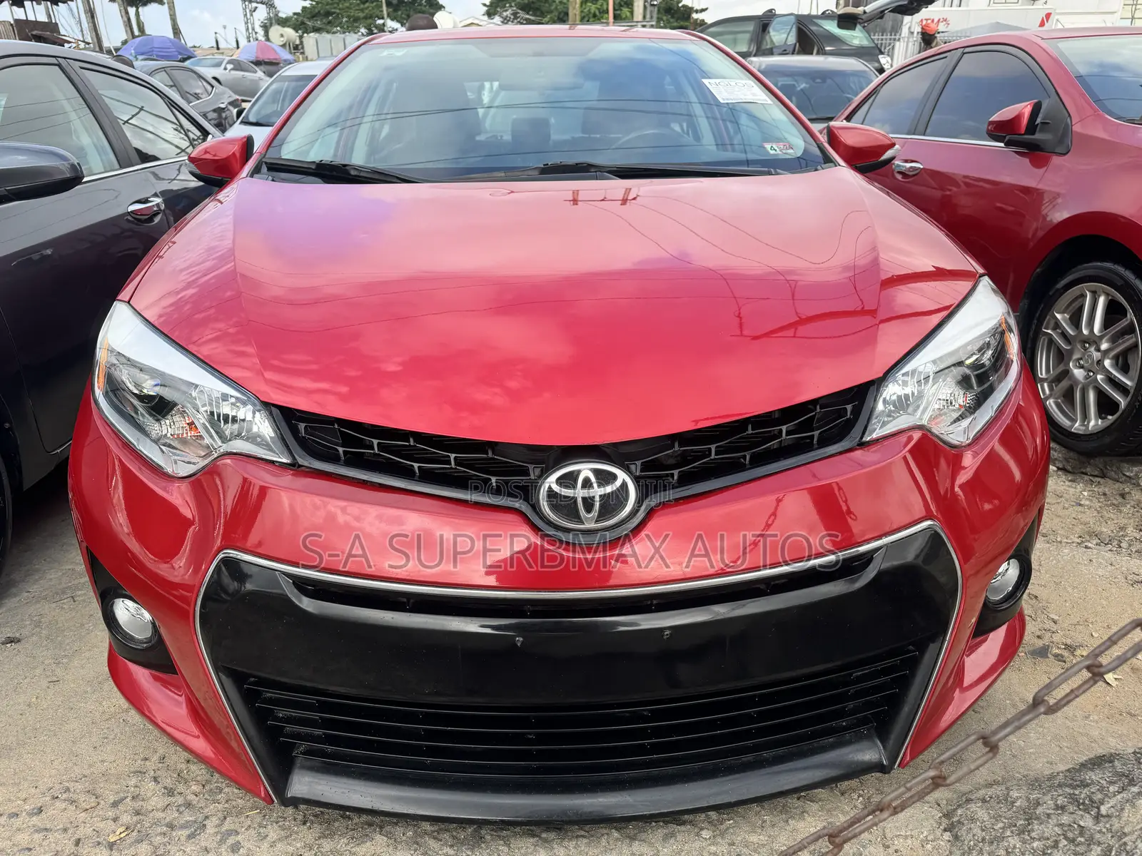 Toyota Corolla 2014 Red