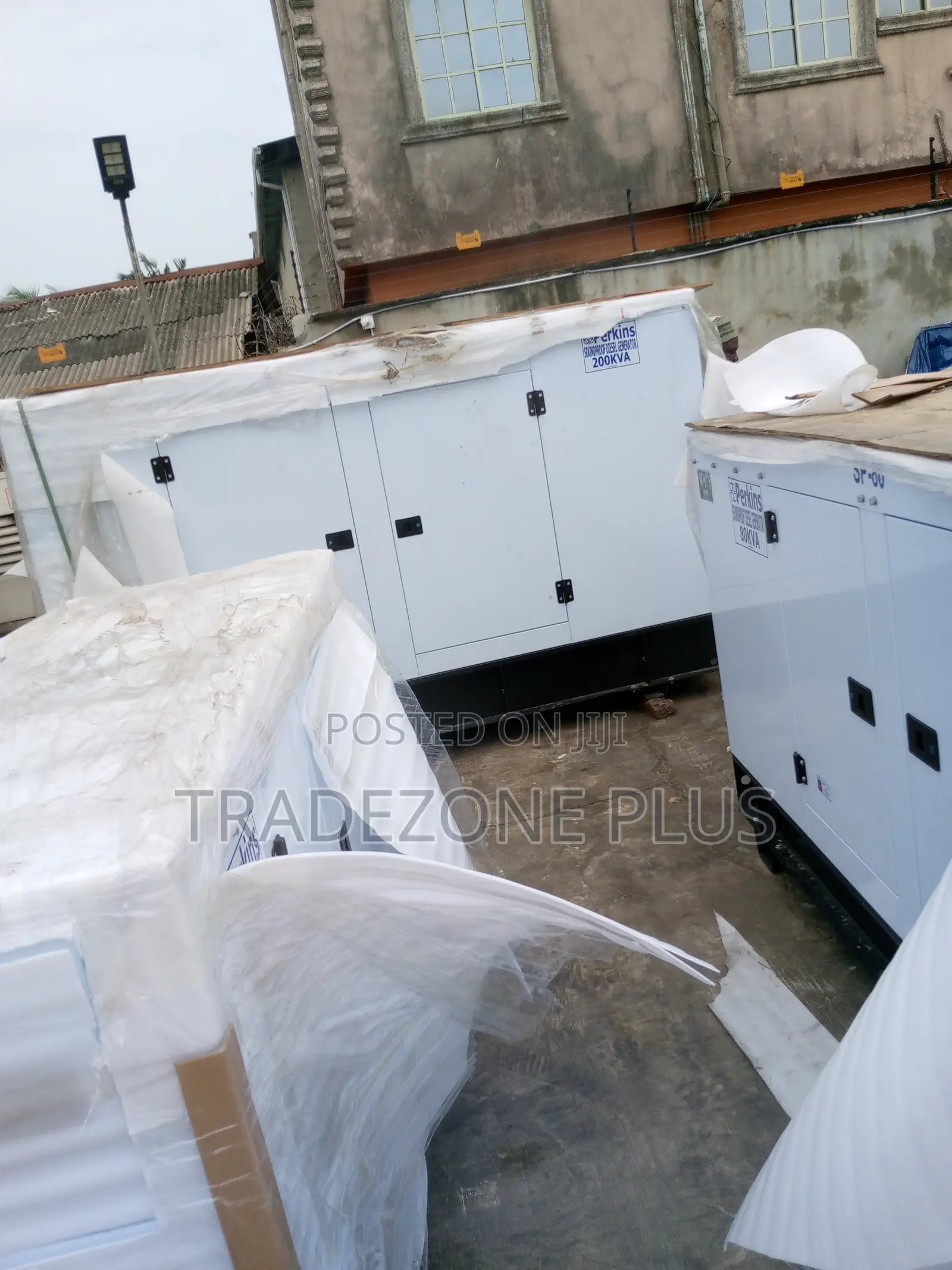 Effective Perkins 200kva 3phase Perkinspowered DIESEL Engine