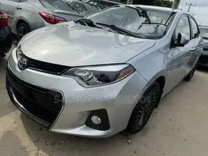 Toyota Corolla 2015 Silver