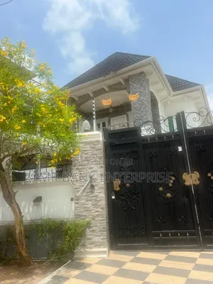 4bdrm Duplex in Ago Palace for sale