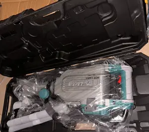 Demolishing Hammer. 1700watts.