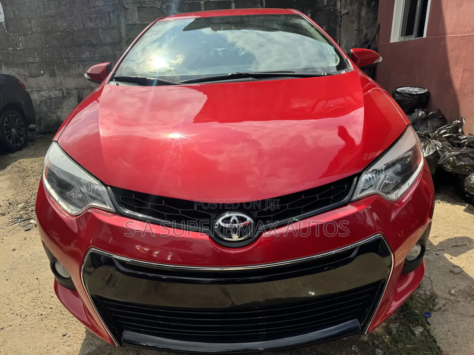 Toyota Corolla 2015 Red