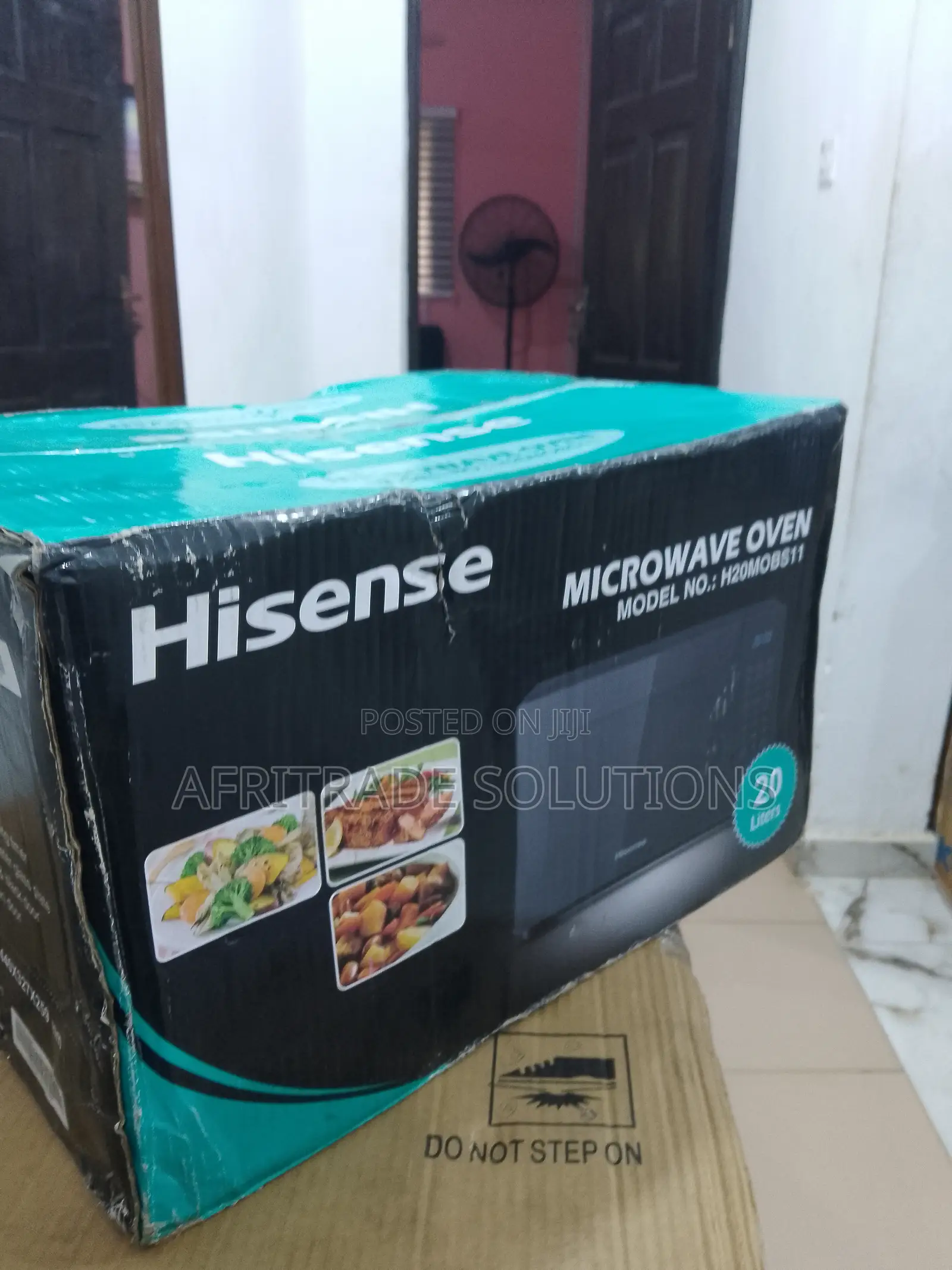 20 Liters Hisense Countertop Microwave Oven