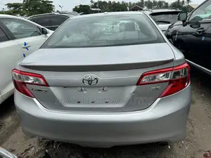 Toyota Camry 2012 Silver