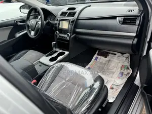 Toyota Camry 2012 Silver