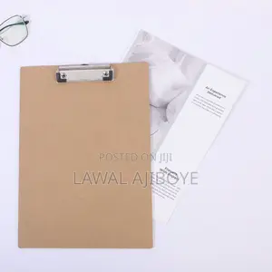 1pcs A4 Wooden Writing Clipboard Paper File Folder Skirting