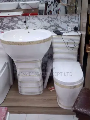 High Quality Design Seat With Basin