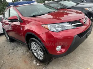 Toyota RAV4 2014 Red