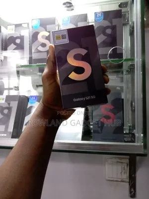 New Samsung Galaxy S21 5G 128 GB Silver