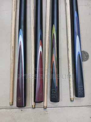 Snooker Cue Sticks 170)