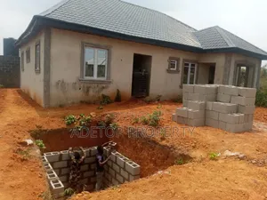 3bdrm Bungalow in Diamond Estate, Ijede / Ikorodu for sale