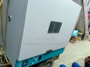 Laboratory Oven 650l